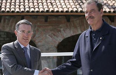 Alvaro Uribe y Vicente Fox